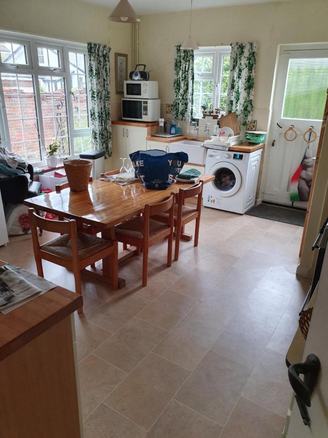 Old Coach House Bed and Breakfast Birchington-on-Sea Buitenkant foto