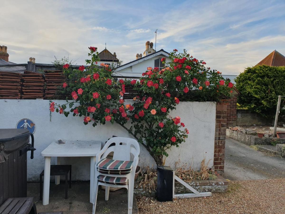 Old Coach House Bed and Breakfast Birchington-on-Sea Buitenkant foto